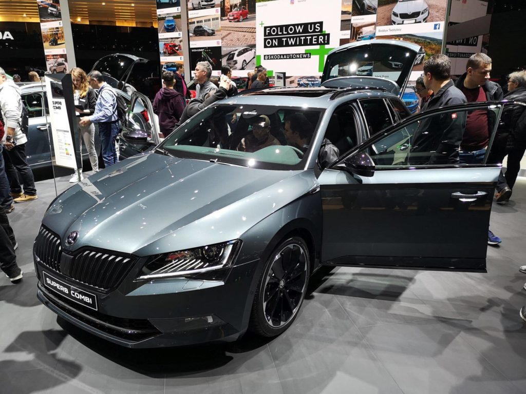 ŠKODA Superb Combi SportLine - Ženeva 2019