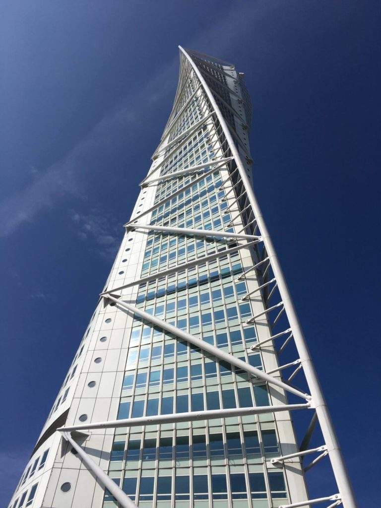 Turning torso