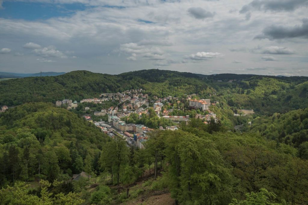 Karlovy Vary jako na dlani