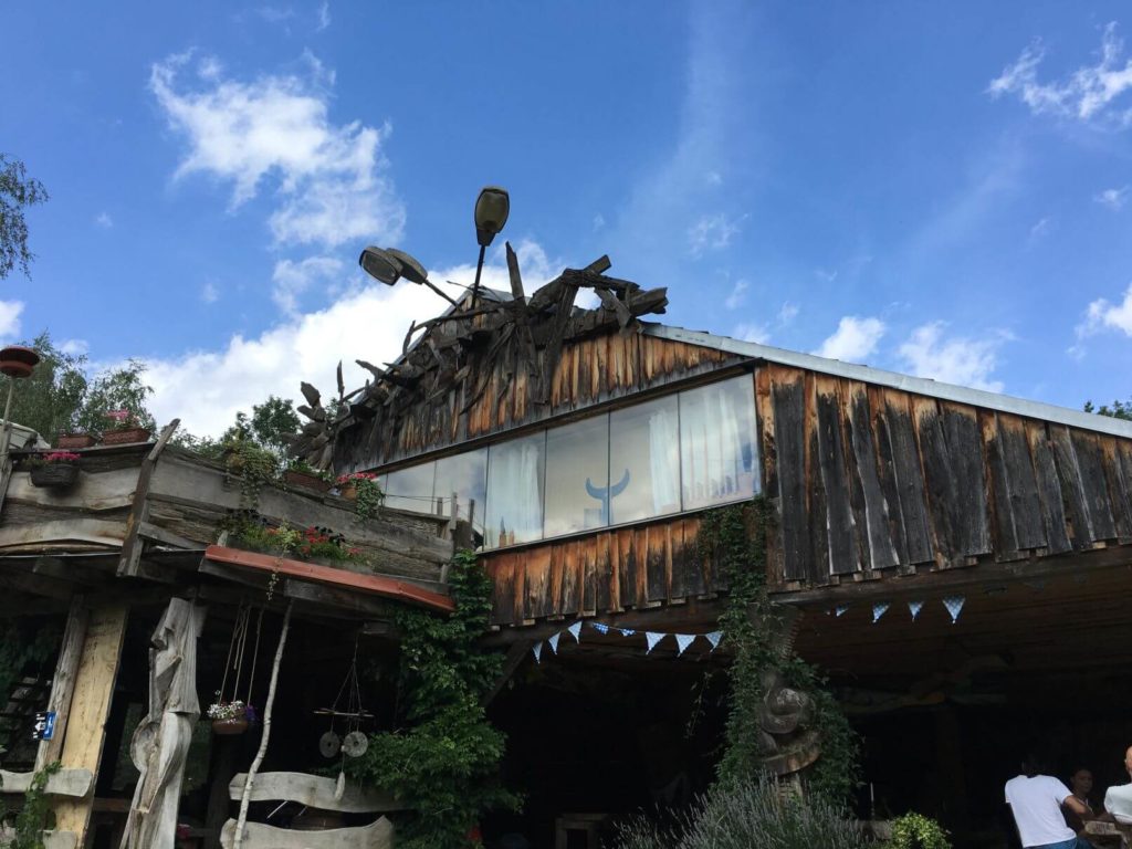 Lom restaurace