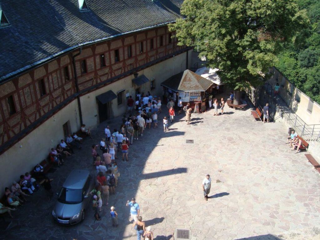 Karlštejn hlavní nádvoří