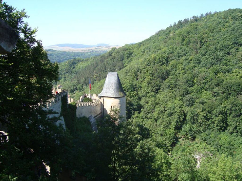 Karlštejn hradby