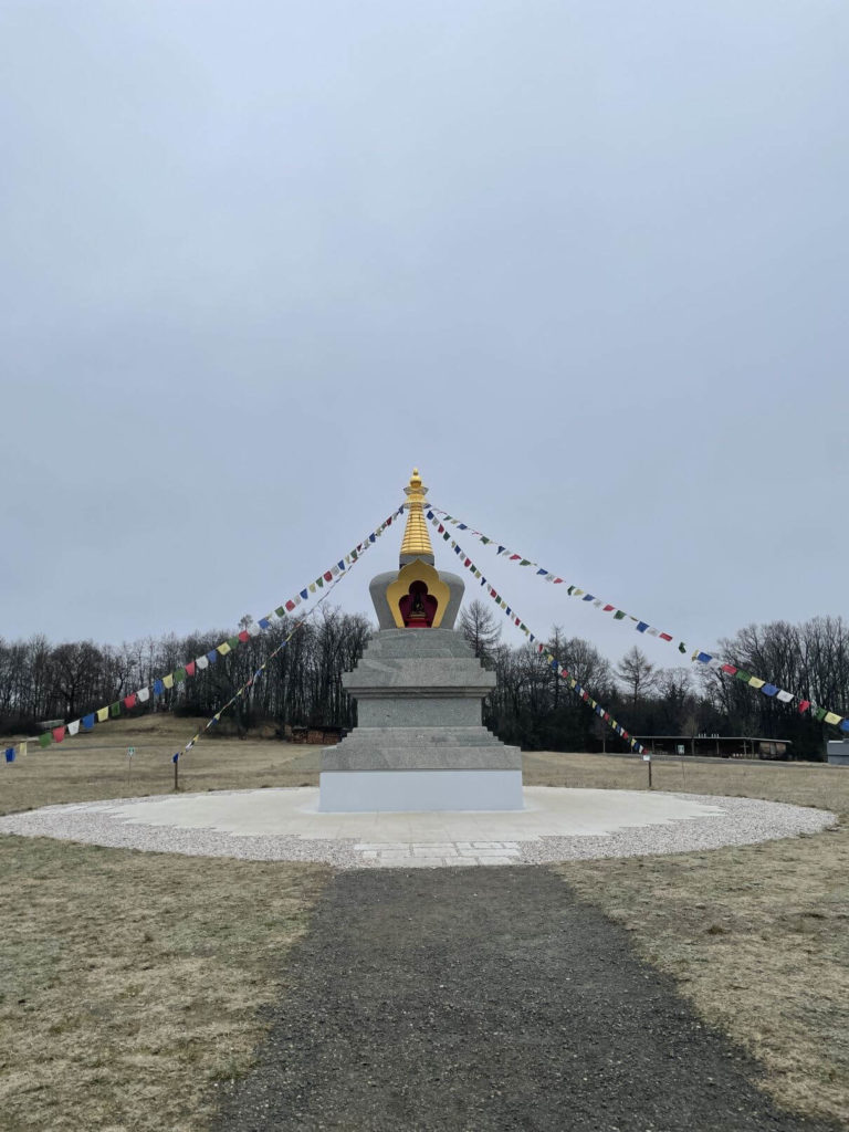 Buddhistická stúpa Těnovice