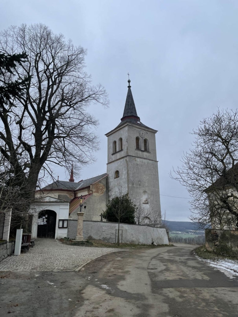 Kostel Těnovice