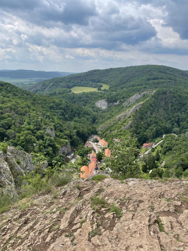 Svatý Jan pod Skalou