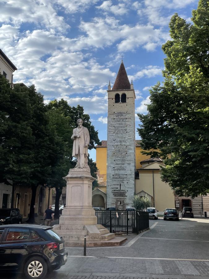 Verona památník