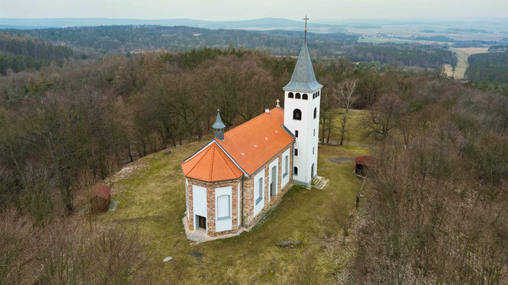 Křížový vrch z dronu