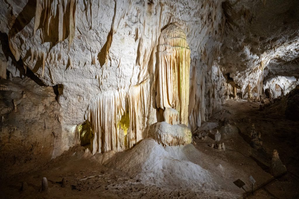 Jeskyně Srbsko