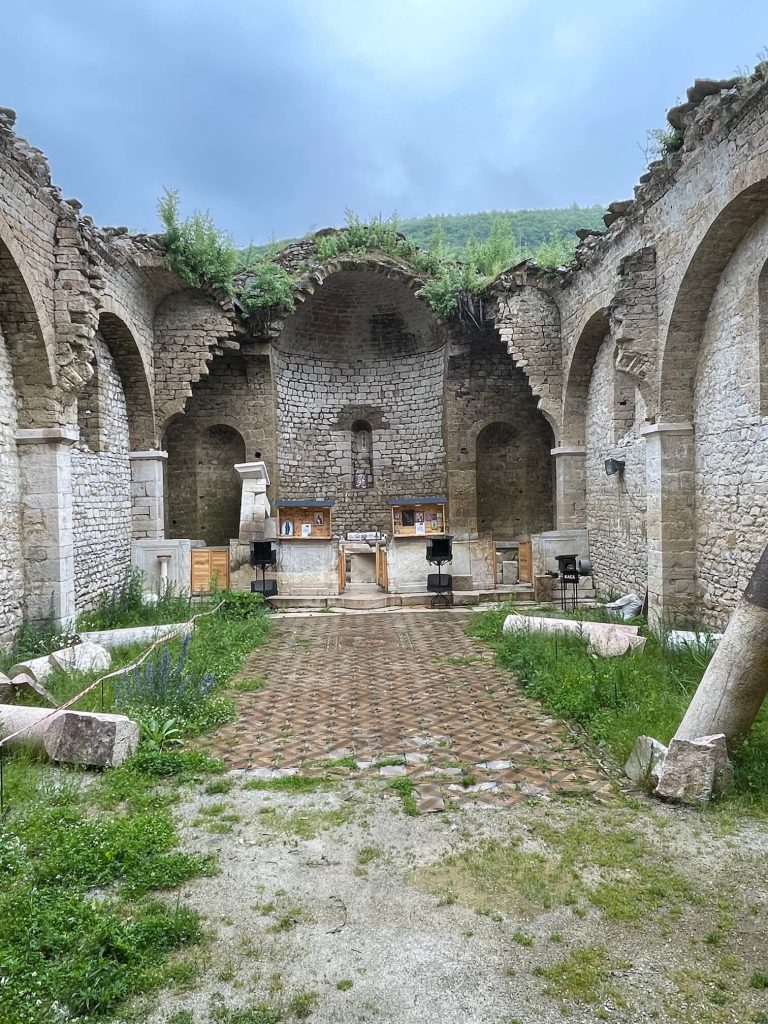 Kostel Mavrovo lake