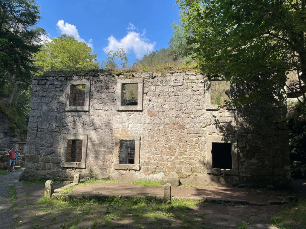 Mlýn