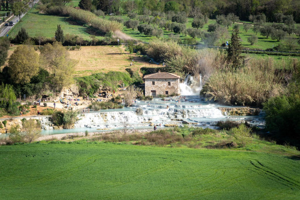 Krásné Cascata di Mulino