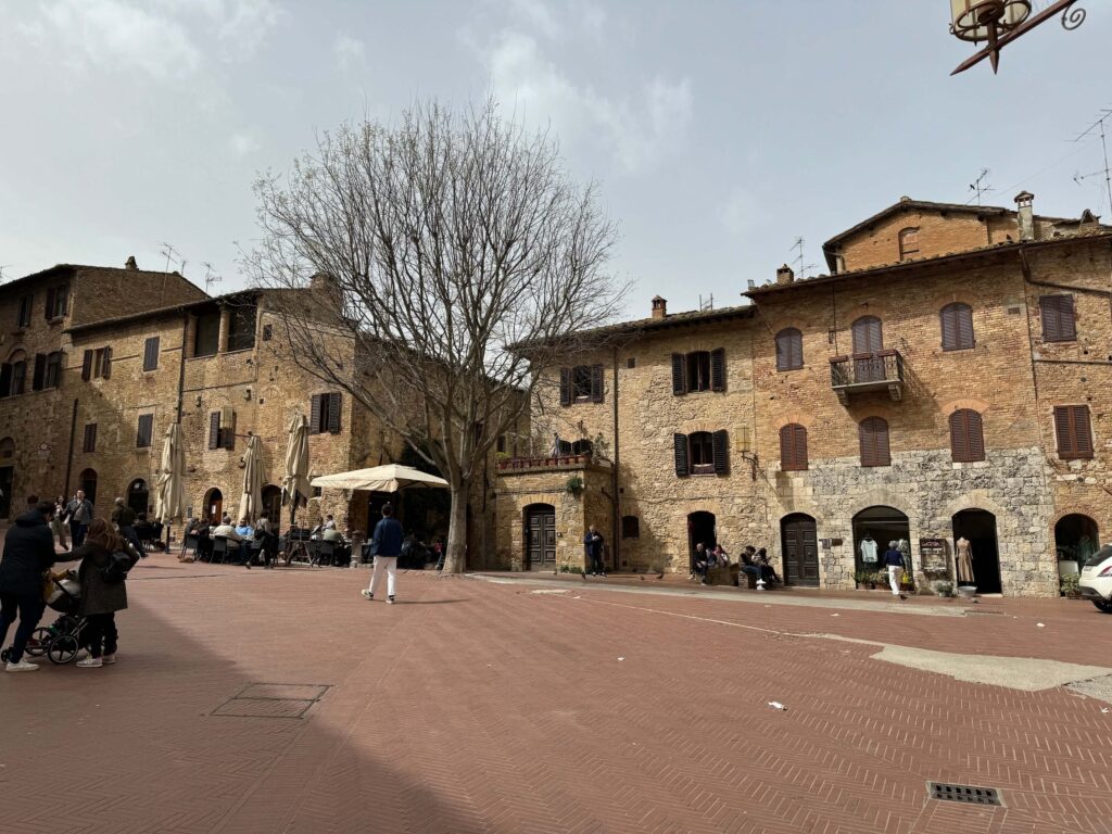 San Gimignano náměstí