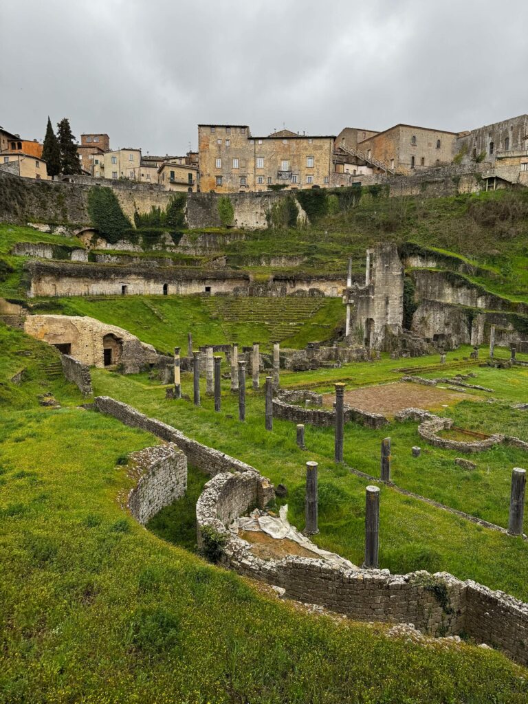 Volterra divadlo