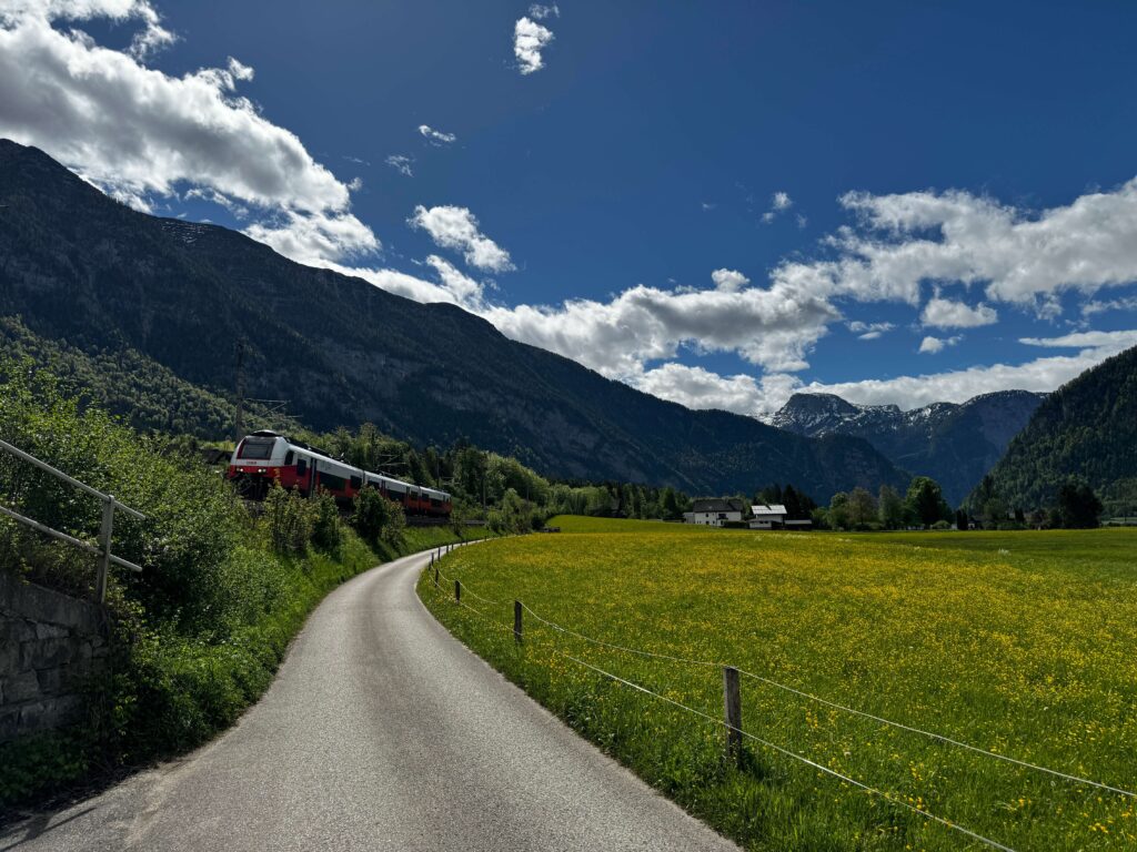 Vlak u Hallstatt