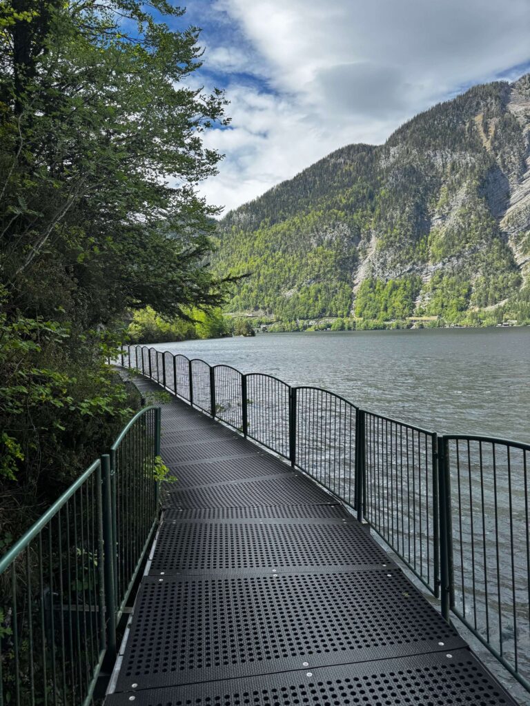 Ocelová stezka u Hallstatter See