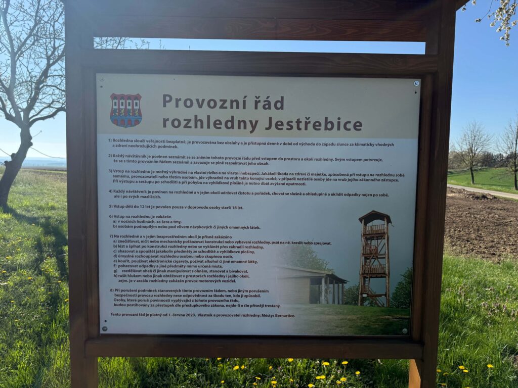 Rozhledna na Kupě Jestřebice provozní řád