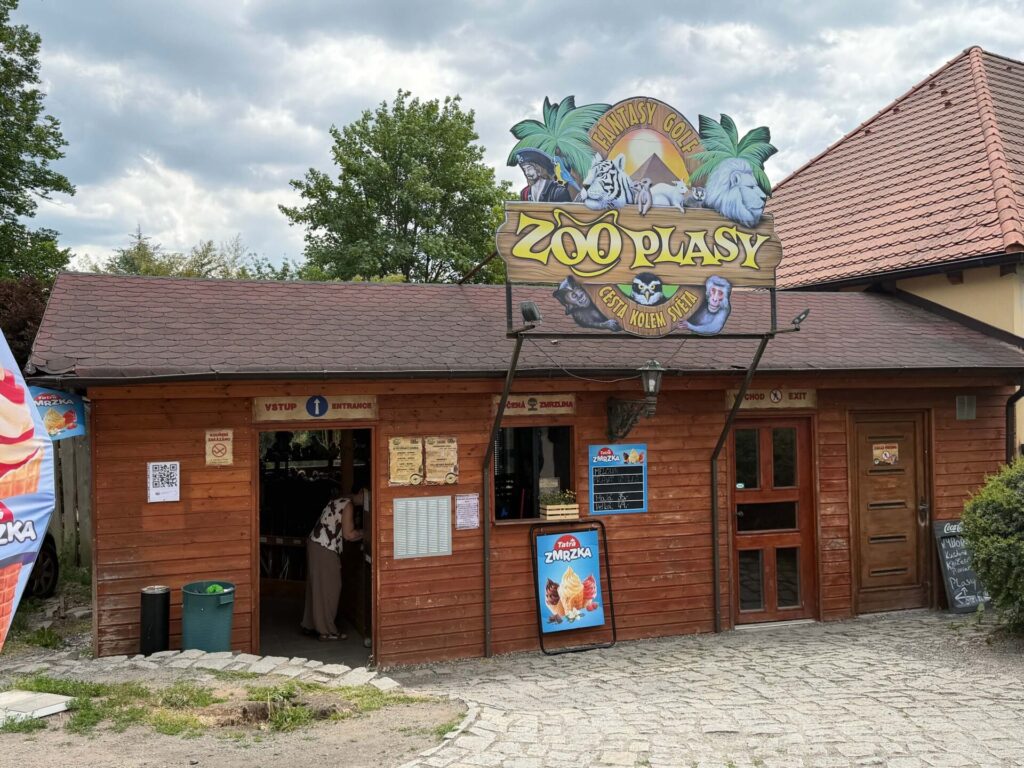 ZOO Plasy