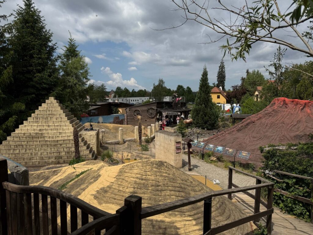 ZOO Plasy